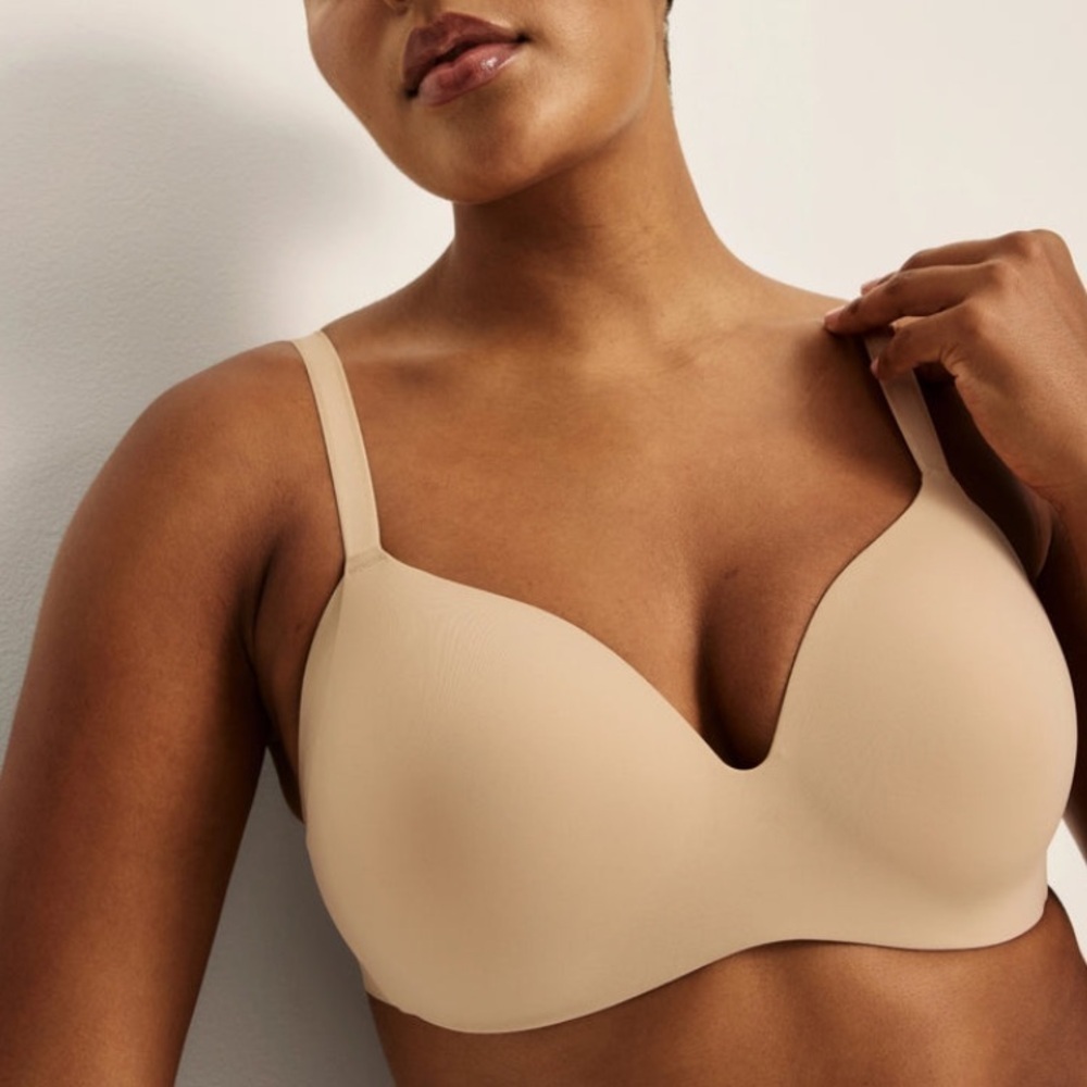 NWT Knix Wingwoman Contour Wireless Bra Warm Sand